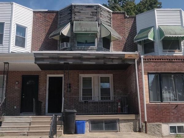 2523 S DEWEY STREET, PHILADELPHIA, PA 19142