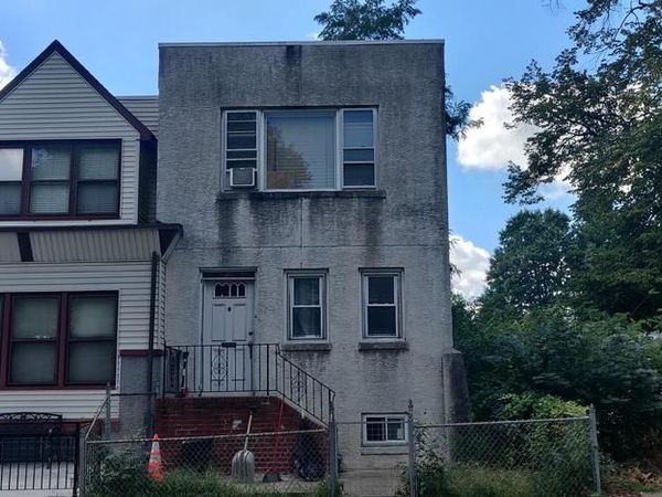 2538 S DEWEY STREET, PHILADELPHIA, PA 19142