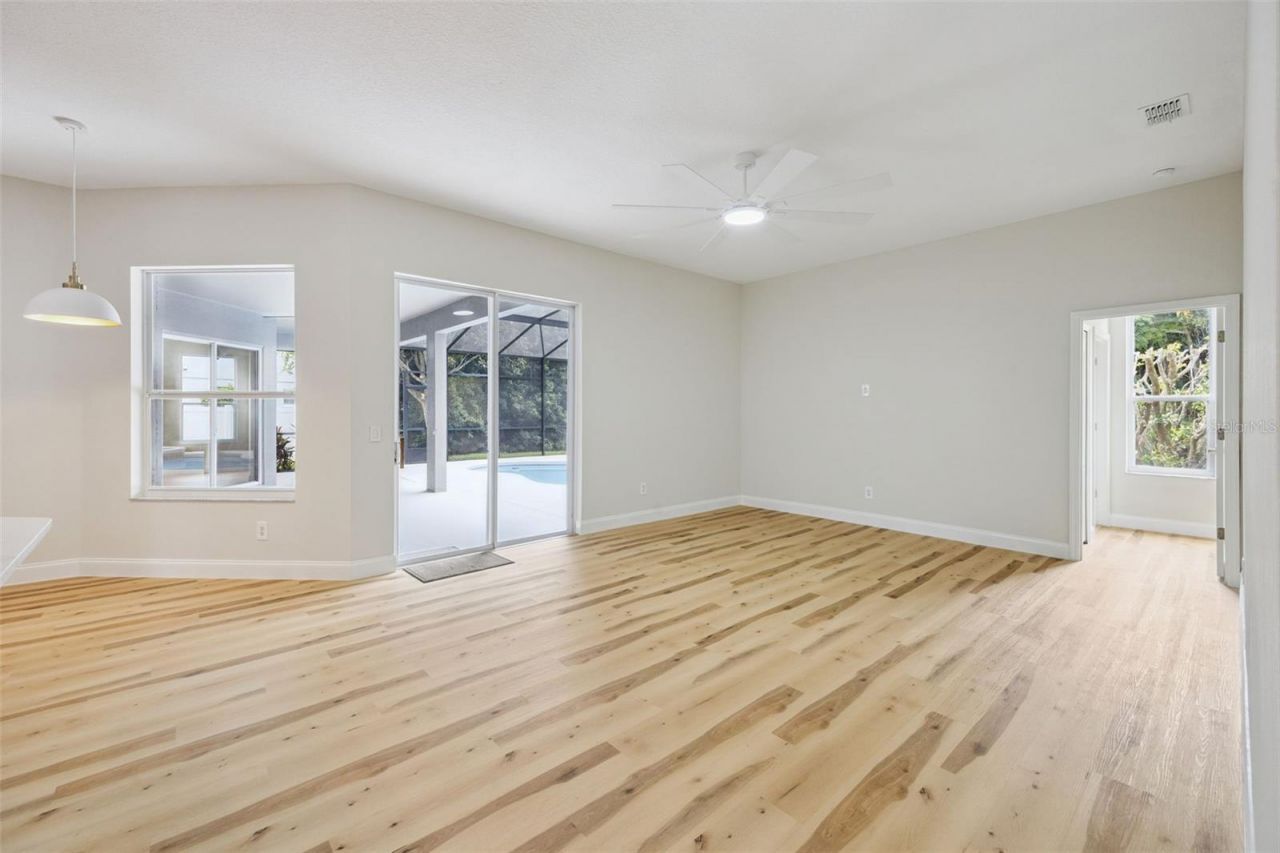 418 Covered Bridge Drive, Ocoee, FL 34761 Photo