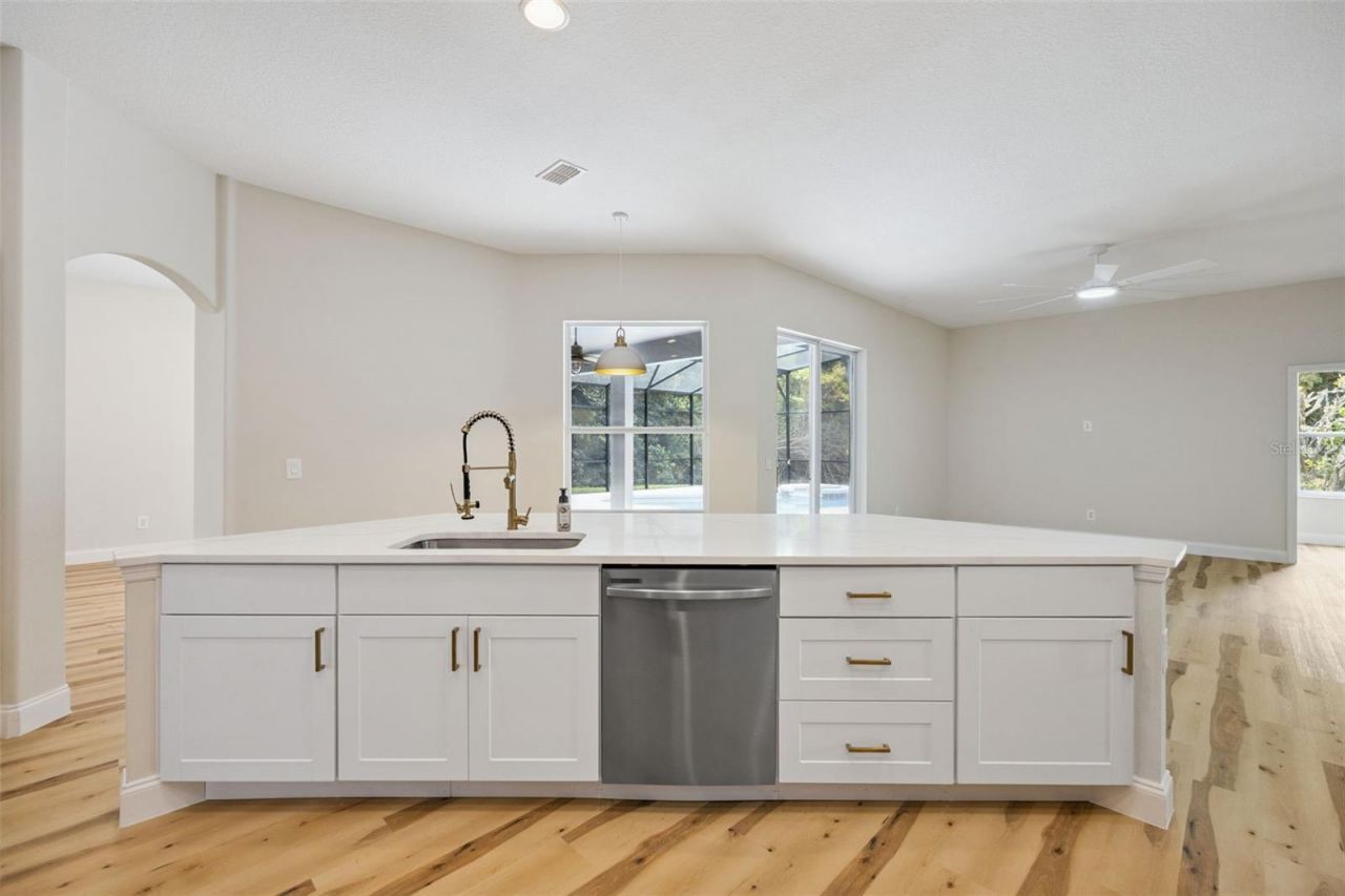 418 Covered Bridge Drive, Ocoee, FL 34761 Photo