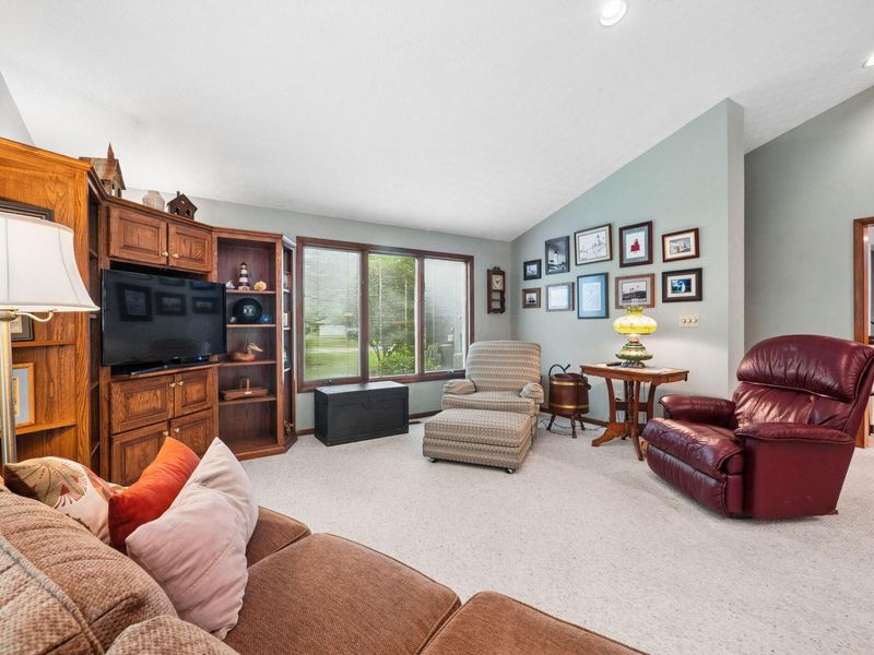 6777 Merwin Road E, Columbus, OH 43235 Photo 16