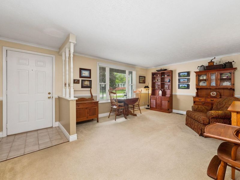 6777 Merwin Road E, Columbus, OH 43235 Photo 6