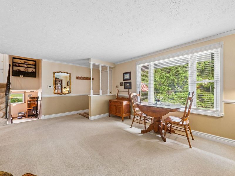 6777 Merwin Road E, Columbus, OH 43235 Photo 7