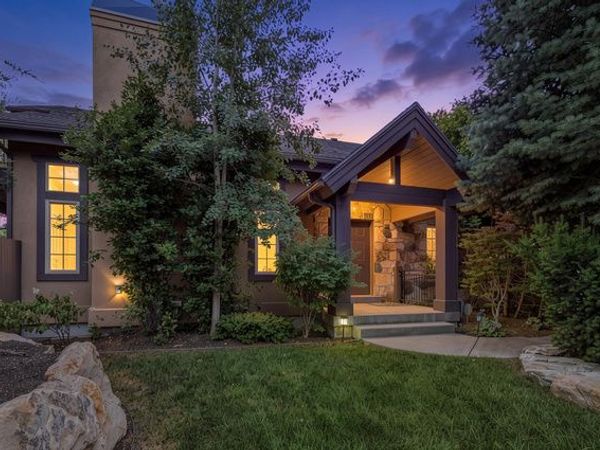 3160 E OLD RIDGE CIR S, Cottonwood Heights, UT 84121