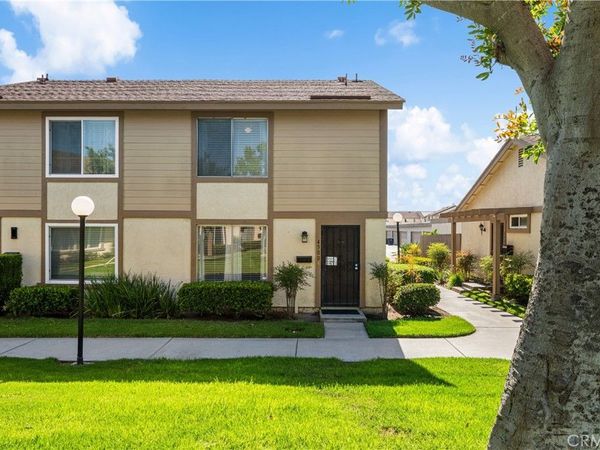 450 Carriage, Unit D, Santa Ana, CA 92707