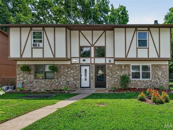 3802 Treebrook Drive, Imperial, MO 63052