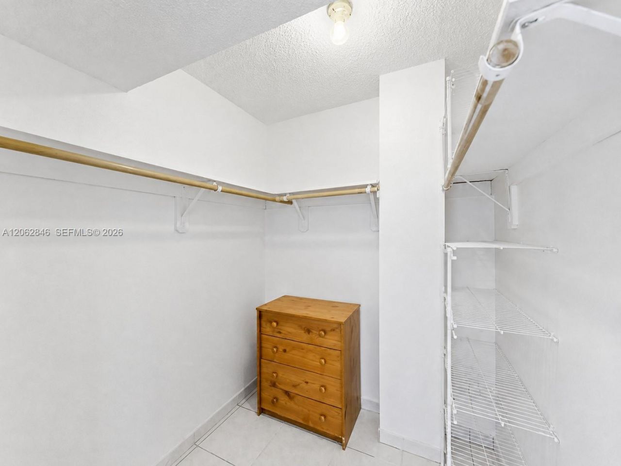 7921 Byron Ave , Unit 404, Miami Beach, FL 33141 Photo