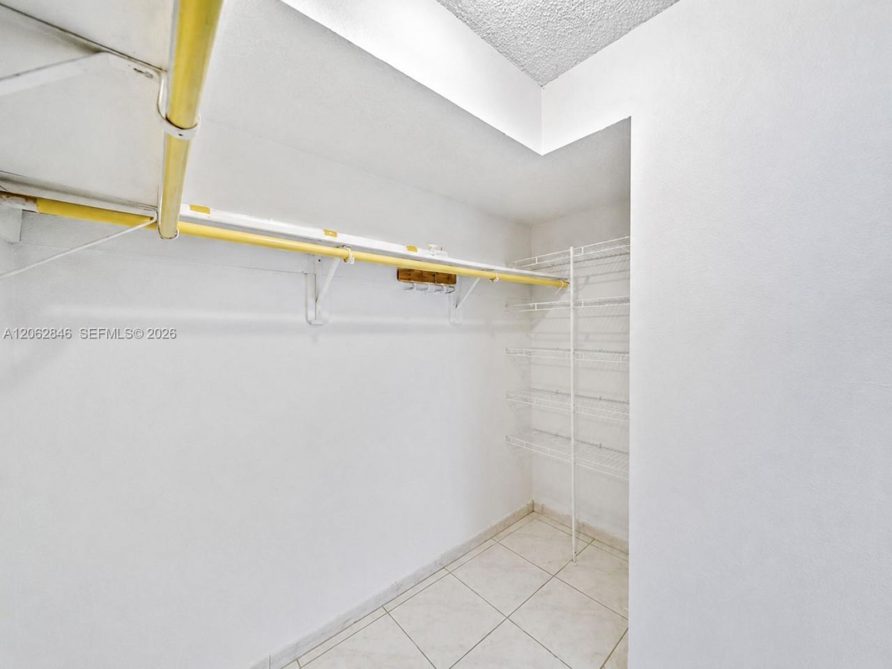 7921 Byron Ave , Unit 404, Miami Beach, FL 33141 Photo