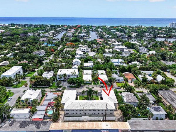 426 NE 7th Avenue, Unit 2B, Delray Beach, FL 33483