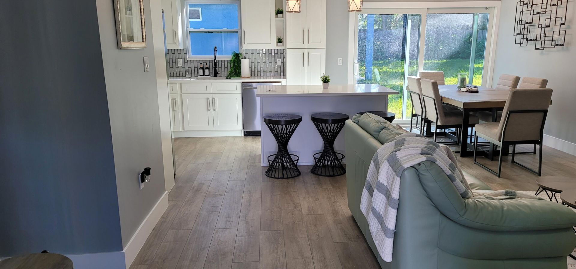 106 E Chandler Road, West Palm Beach, FL 33406 Photo