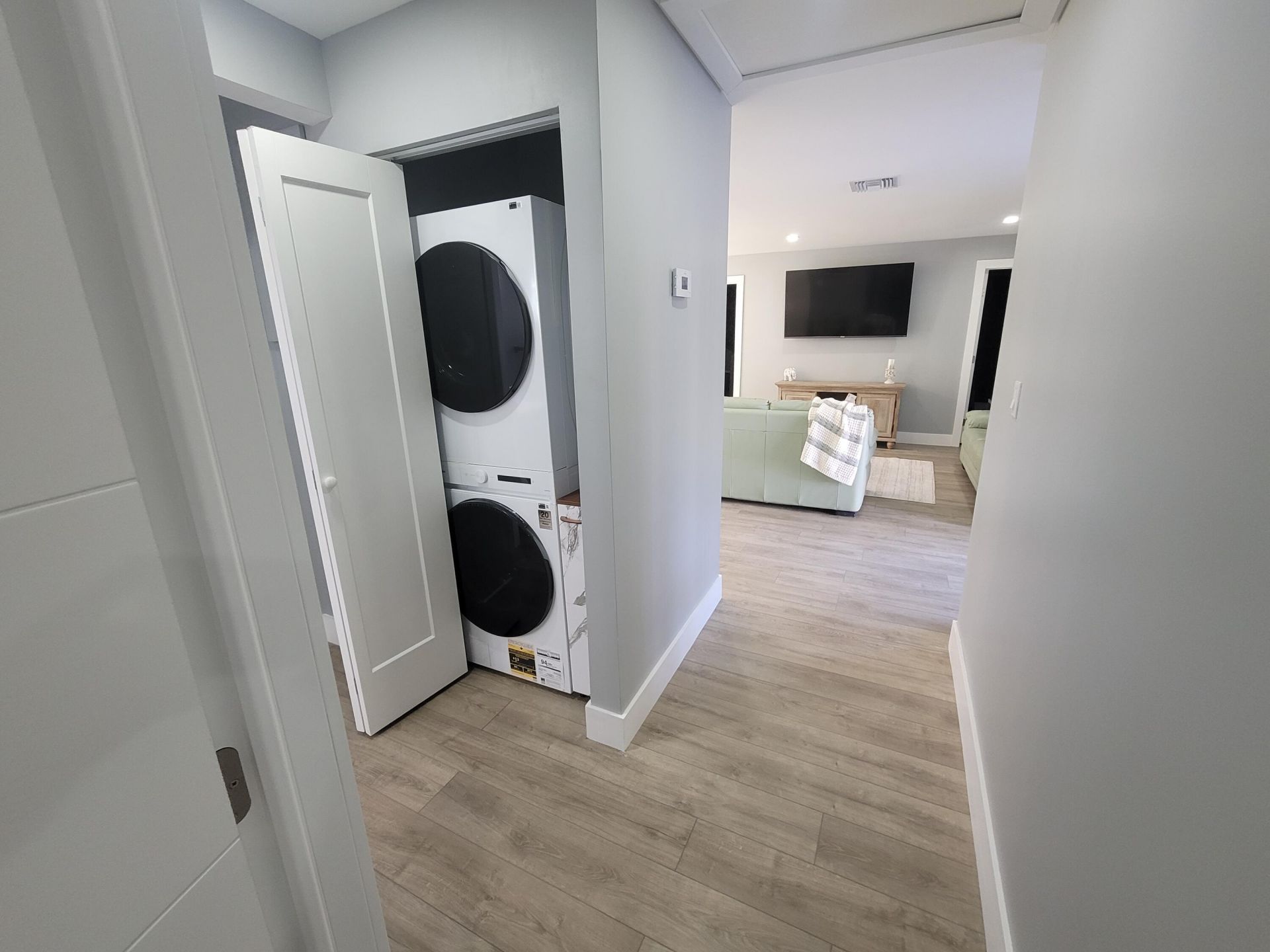 106 E Chandler Road, West Palm Beach, FL 33406 Photo