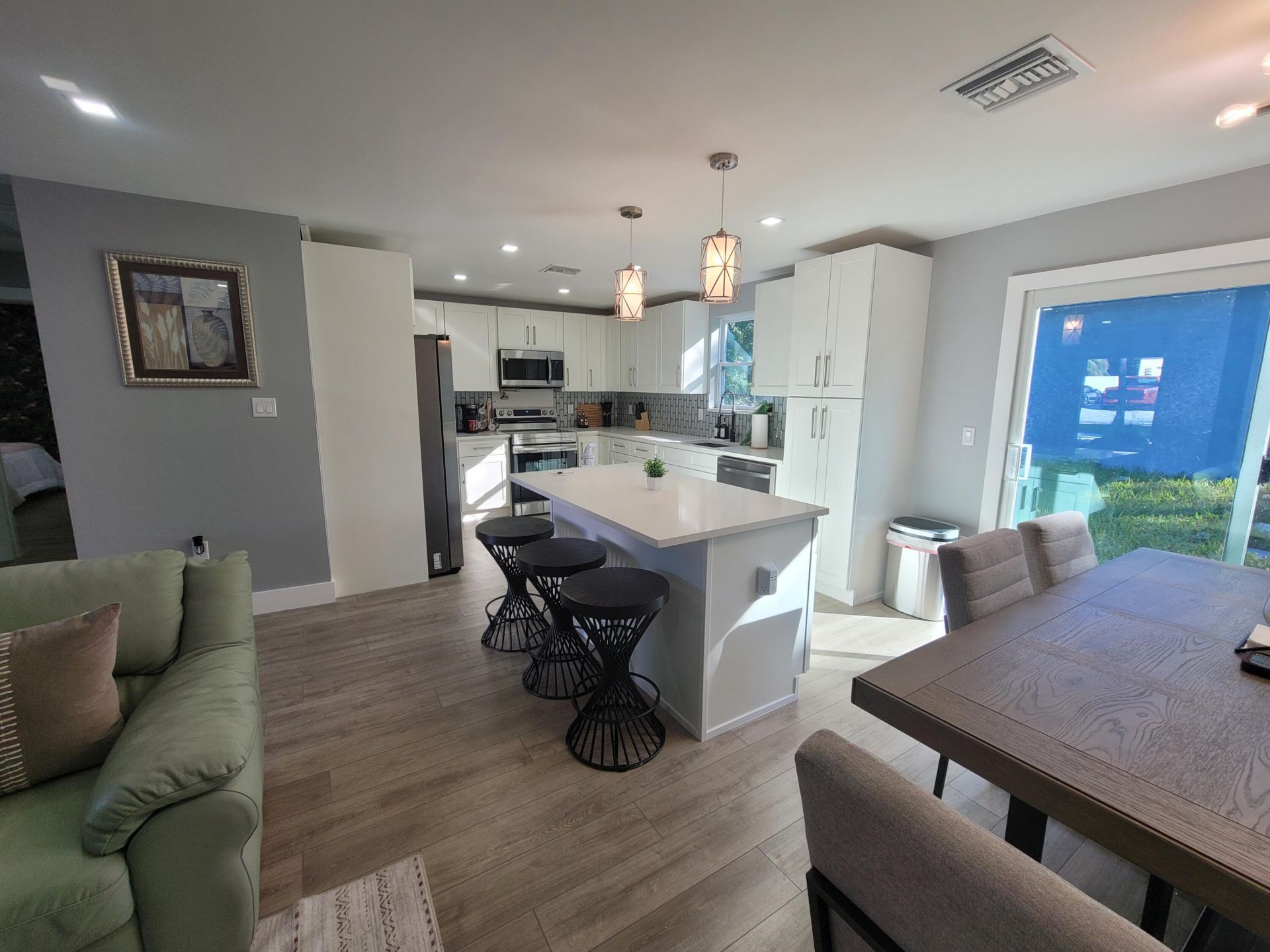 106 E Chandler Road, West Palm Beach, FL 33406 Photo