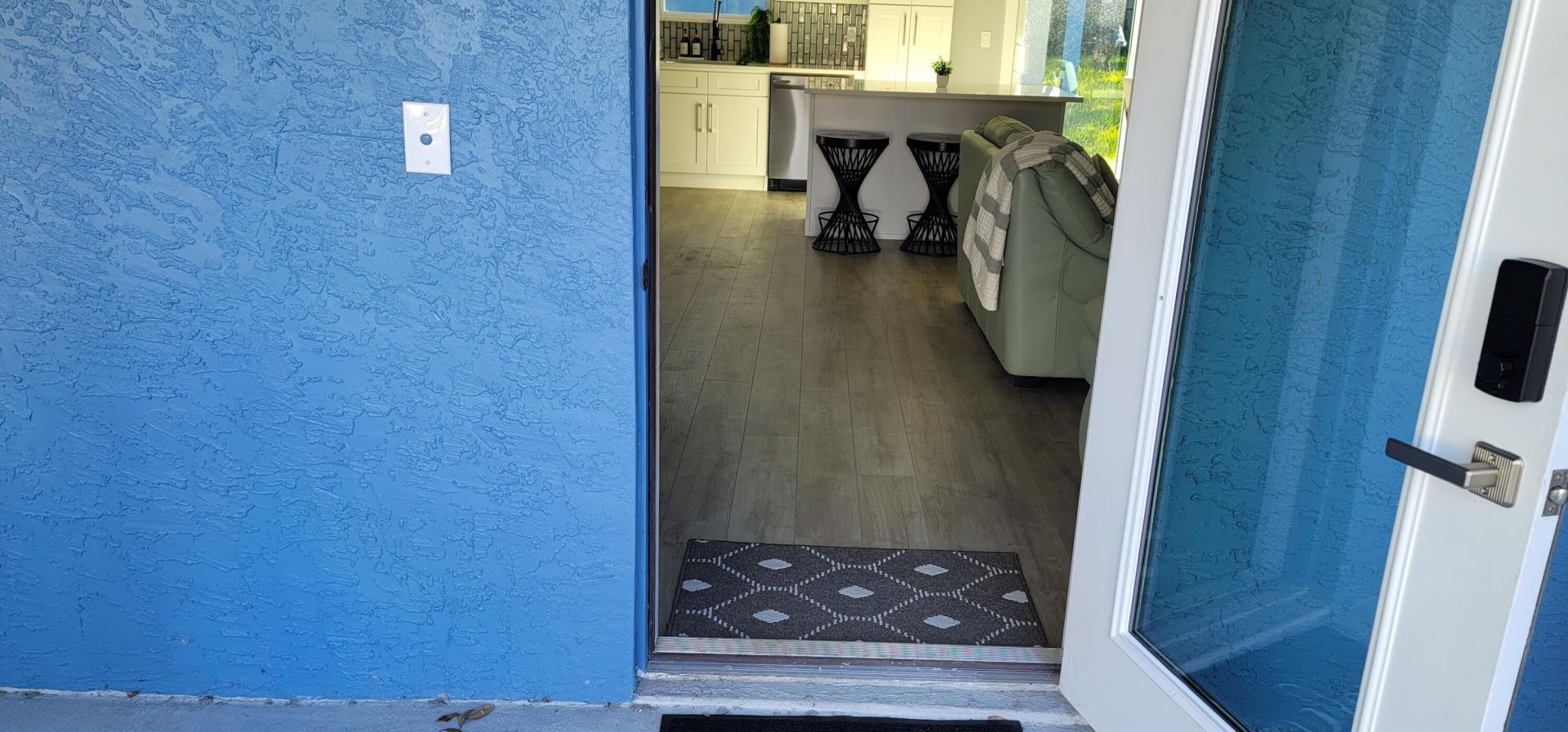106 E Chandler Road, West Palm Beach, FL 33406 Photo