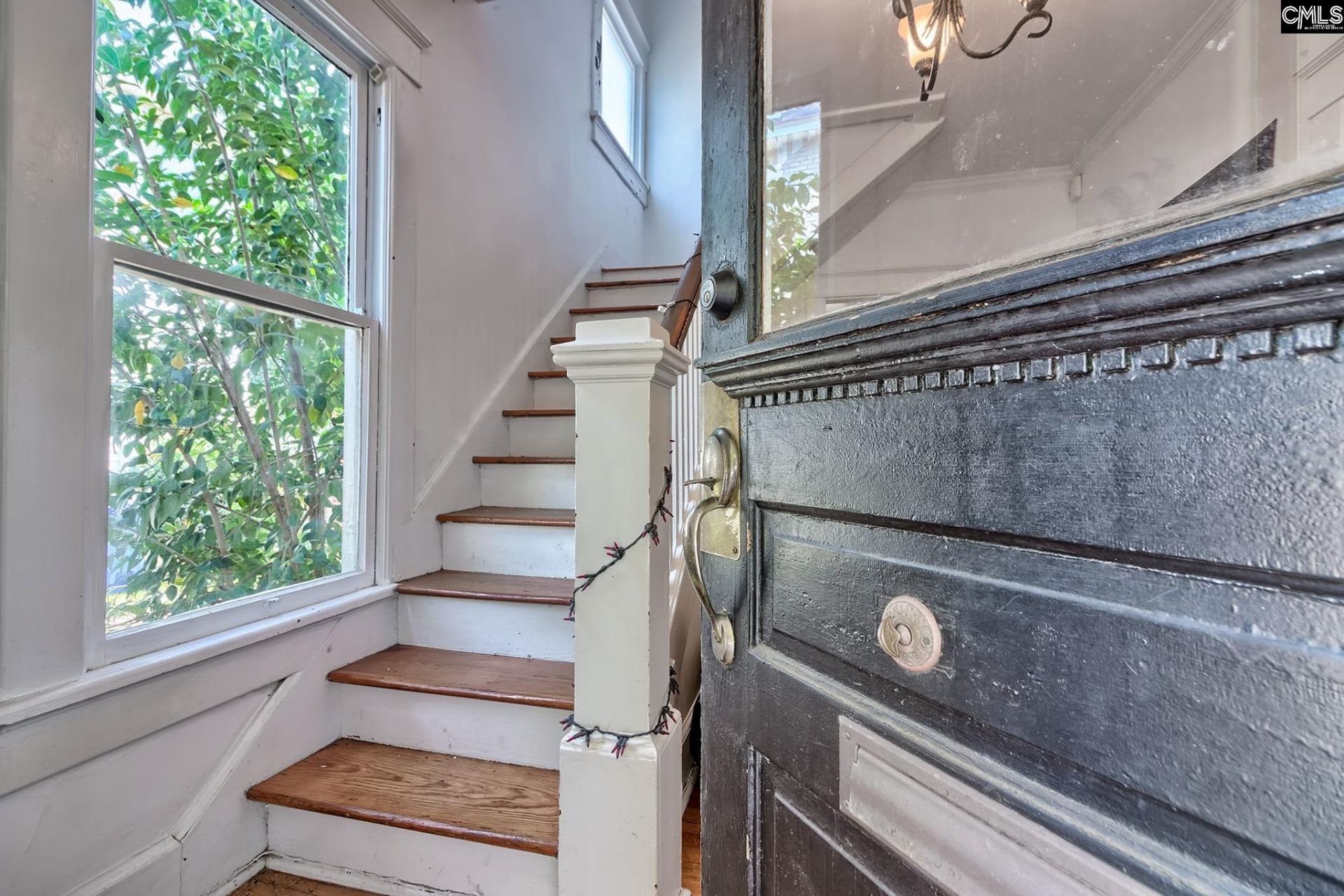 826 Laurens Street  Photo 12