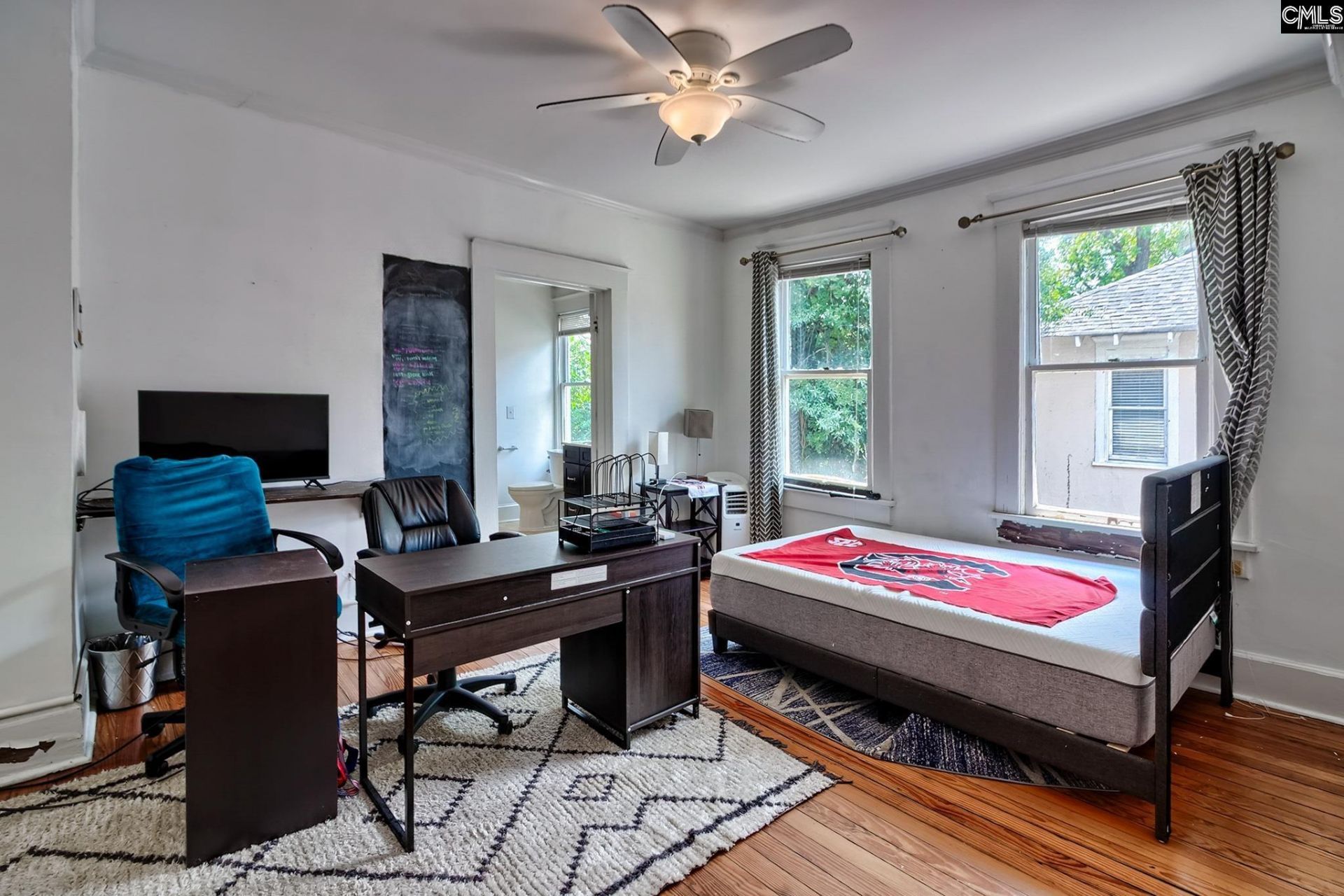 826 Laurens Street  Photo 32