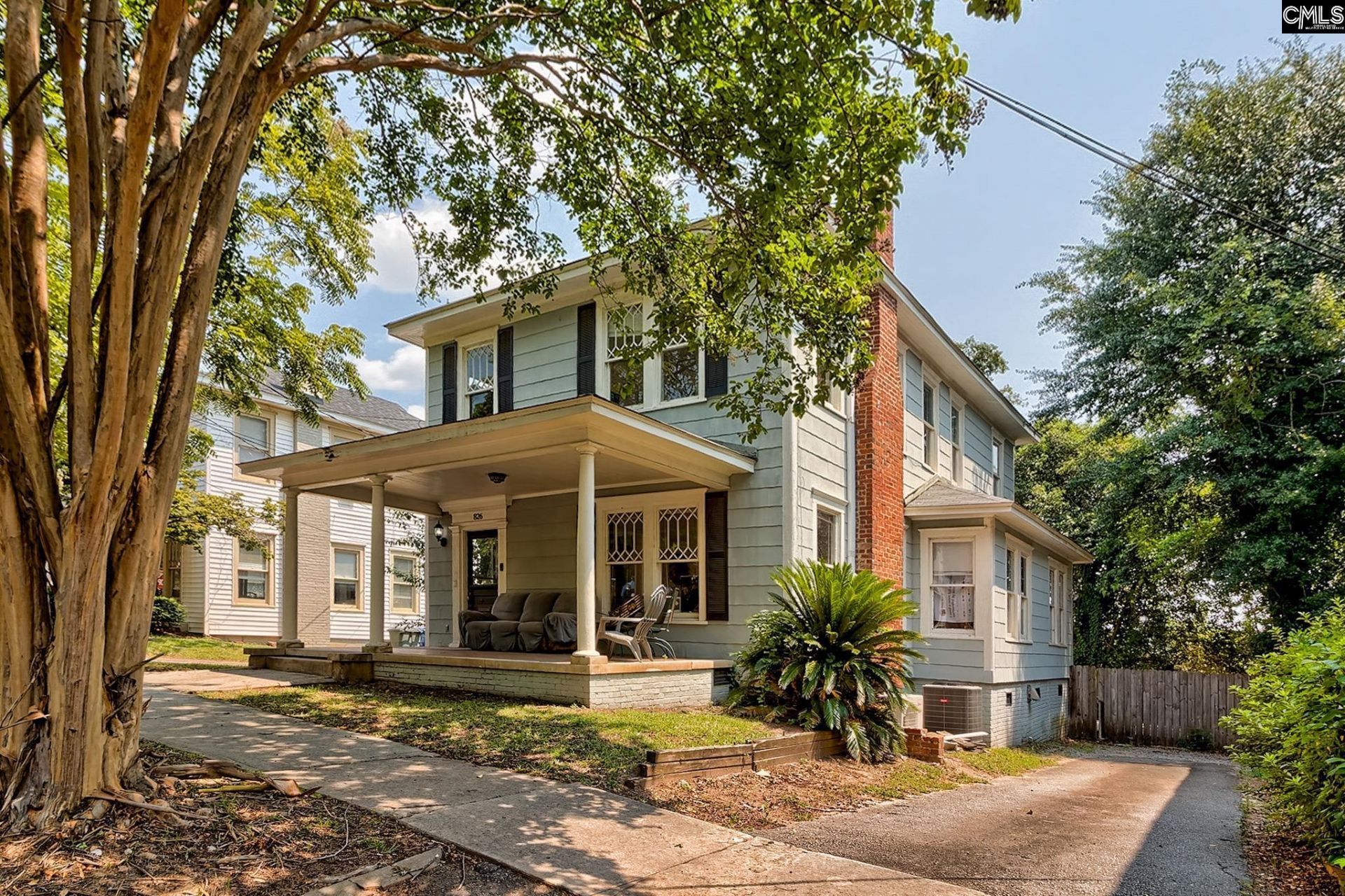 826 Laurens Street  Photo 4