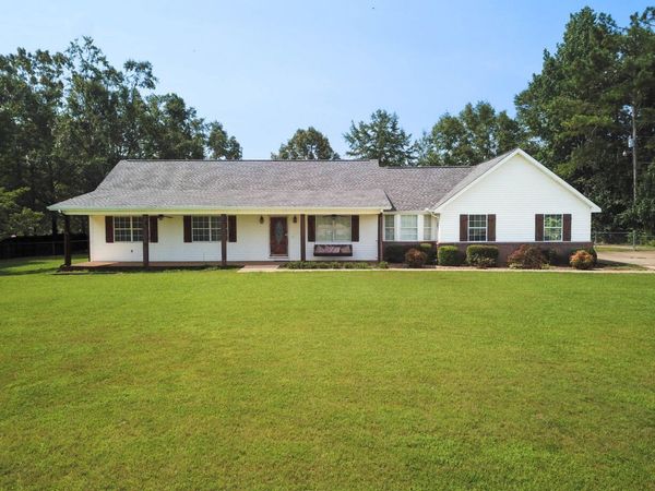 49 County Road 178, Iuka, MS 38852