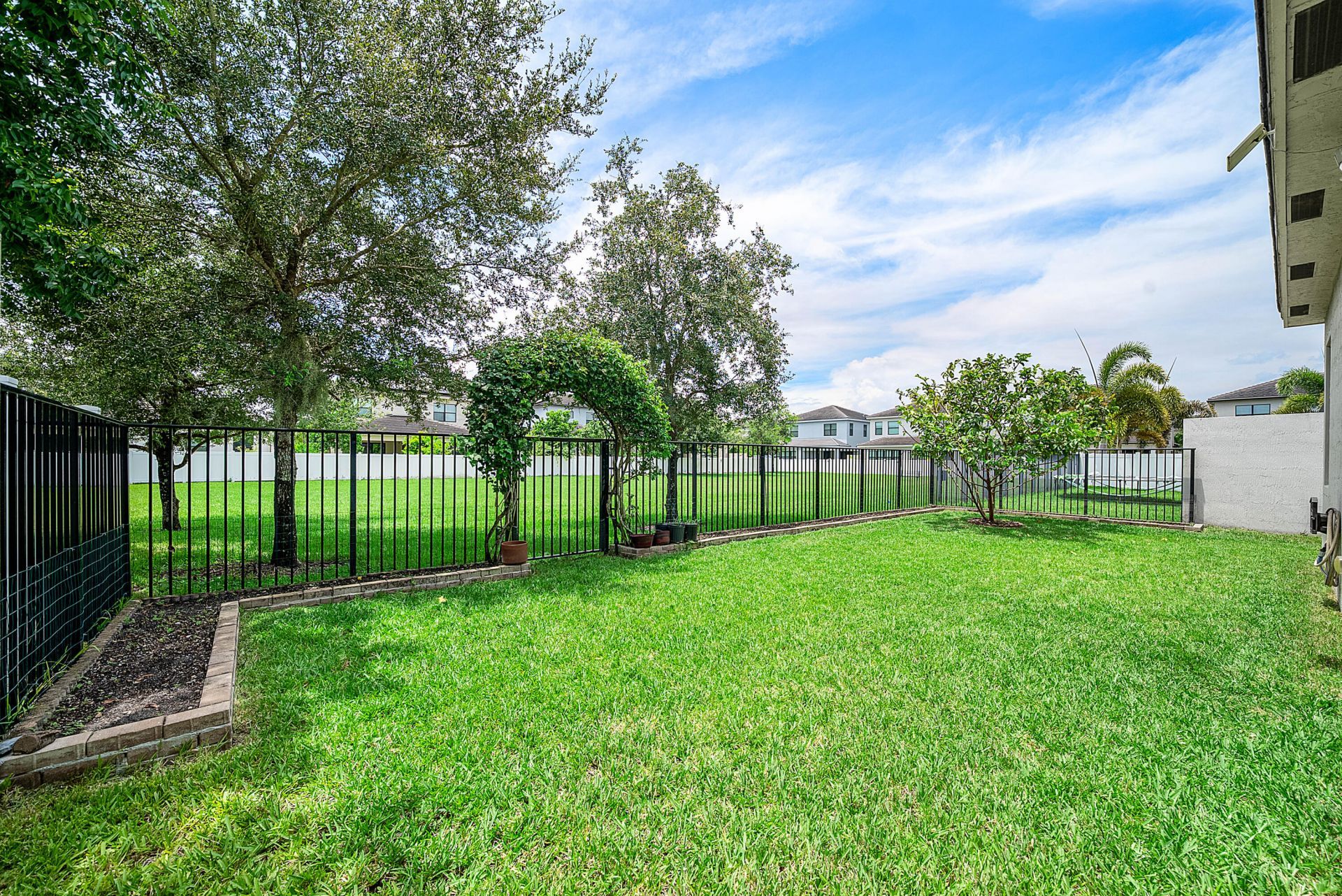 6053 Oceanaire Way, Lake Worth, FL 33467 Photo