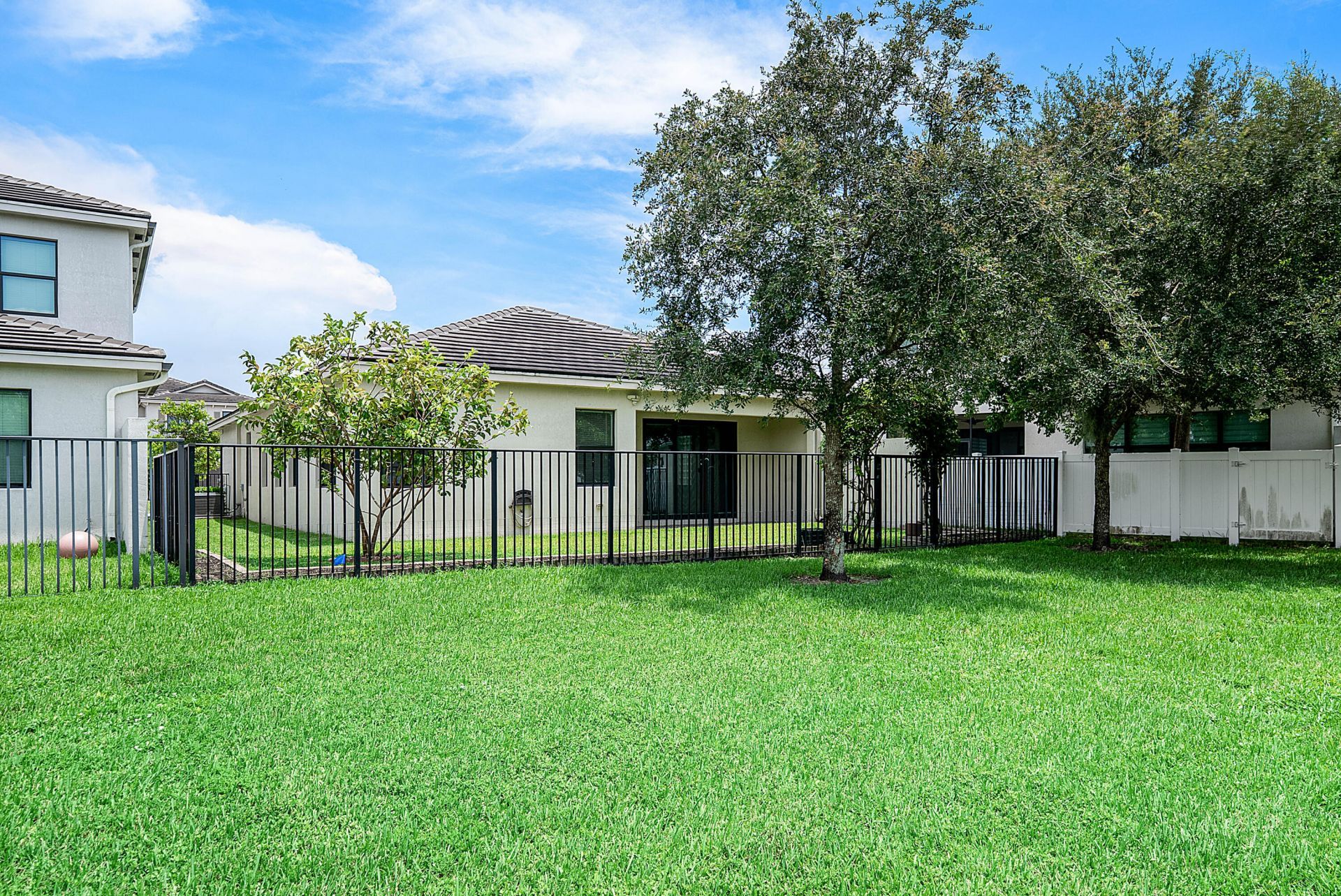 6053 Oceanaire Way, Lake Worth, FL 33467 Photo