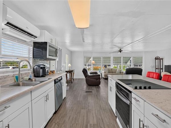 14716 Nantucket RD, Unit 411, NORTH FORT MYERS, FL 33917