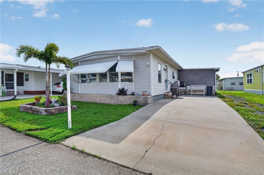 14716 Nantucket Rd, Unit 411, North Fort Myers, FL 33917 Photo