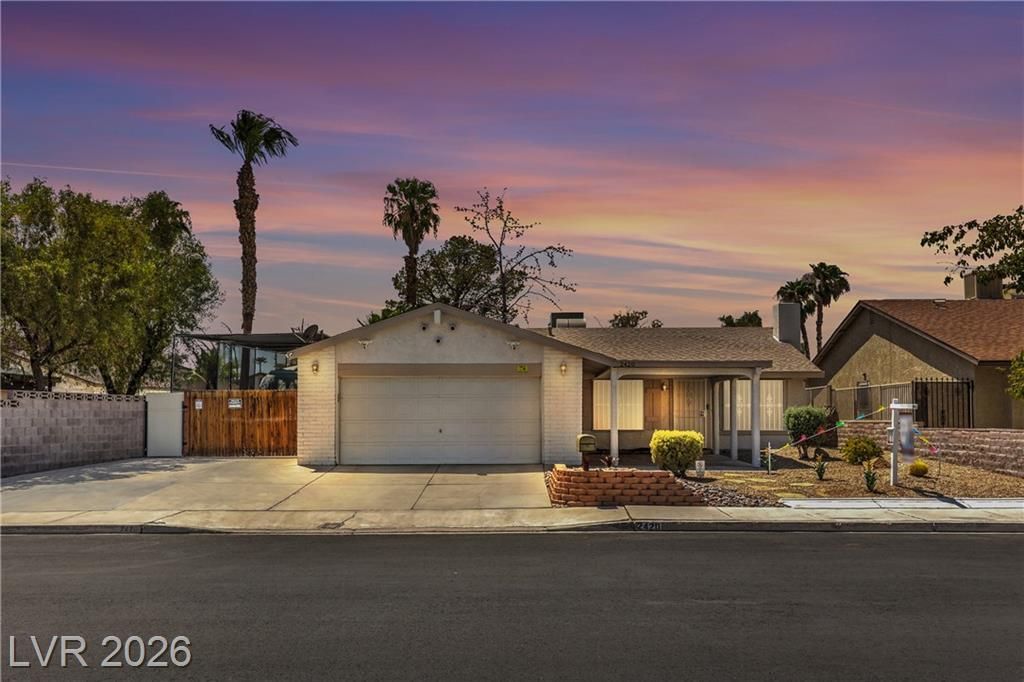 2420 Winwood Street, Las Vegas, NV 89108 Main Photo