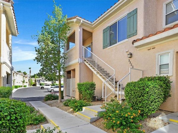 251 S Green Valley Parkway, Unit 3322, Henderson, NV 89012