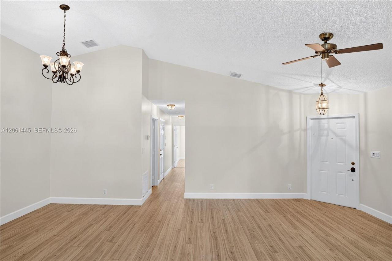 1419 Banyan Cir, Pompano Beach, FL 33069 Photo