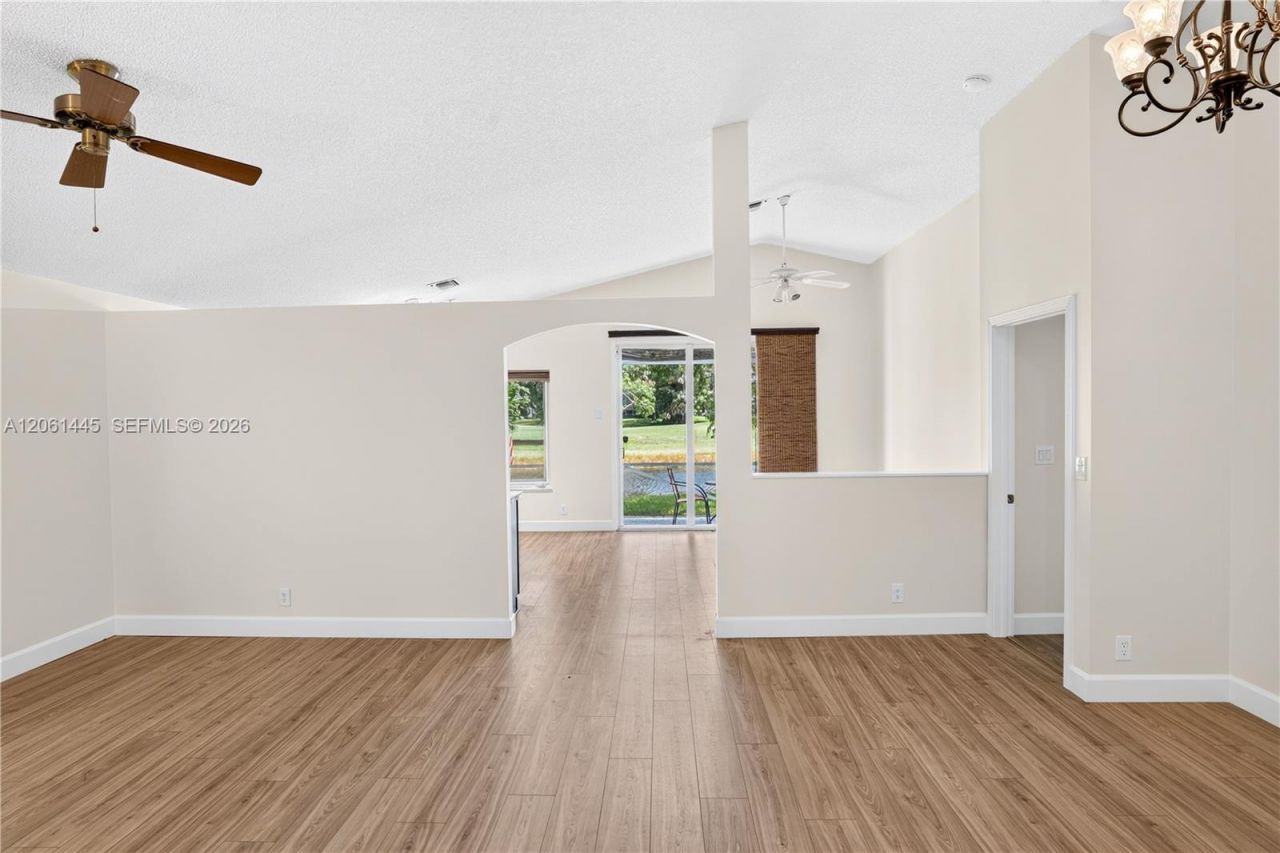 1419 Banyan Cir, Pompano Beach, FL 33069 Photo
