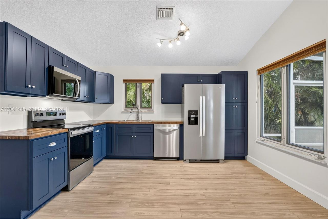 1419 Banyan Cir, Pompano Beach, FL 33069 Photo