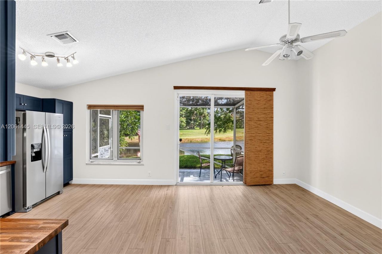 1419 Banyan Cir, Pompano Beach, FL 33069 Photo