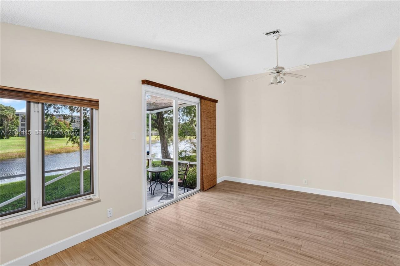 1419 Banyan Cir, Pompano Beach, FL 33069 Photo
