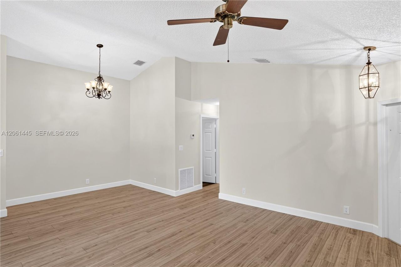 1419 Banyan Cir, Pompano Beach, FL 33069 Photo
