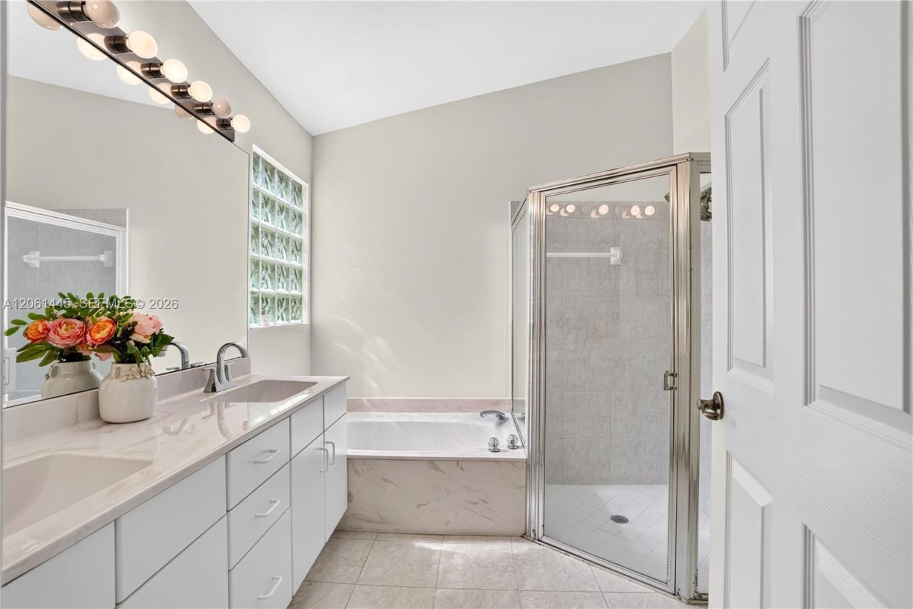 1419 Banyan Cir, Pompano Beach, FL 33069 Photo