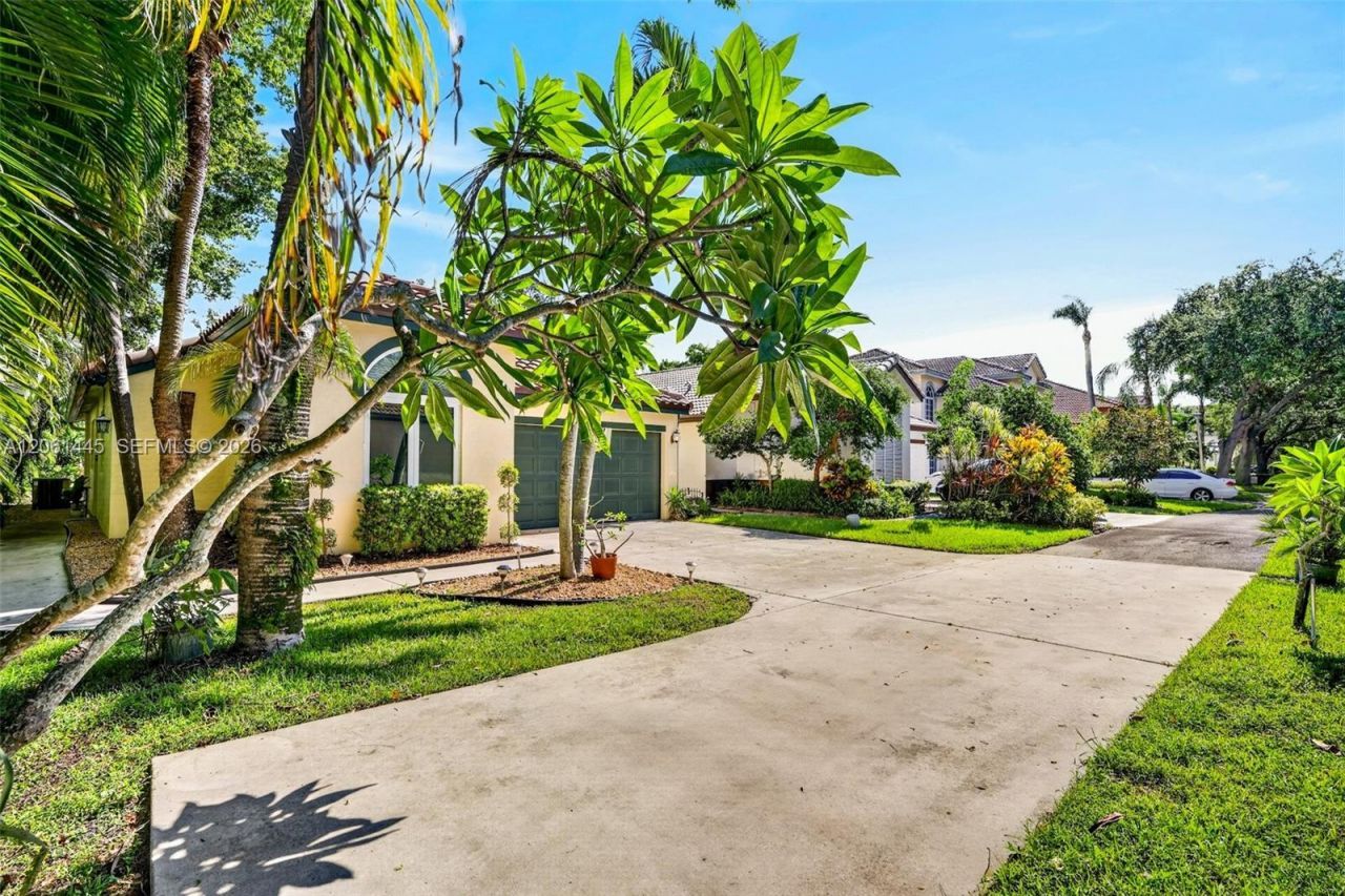 1419 Banyan Cir, Pompano Beach, FL 33069 Photo