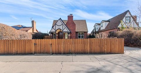 1122 S Arlington Avenue, Reno, NV 89509 Photo