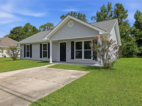 159 S CHERRY WOOD Lane , Pearl River, LA 70452
