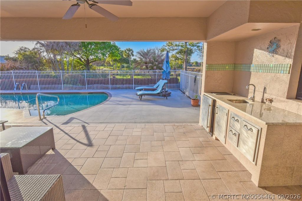 4194 SW Gleneagle Circle, Palm City, FL 34990 Photo
