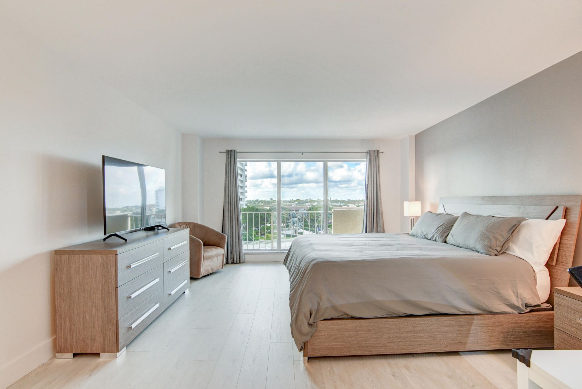 4301 N Ocean Boulevard, Unit 507, Boca Raton, FL 33431 Photo