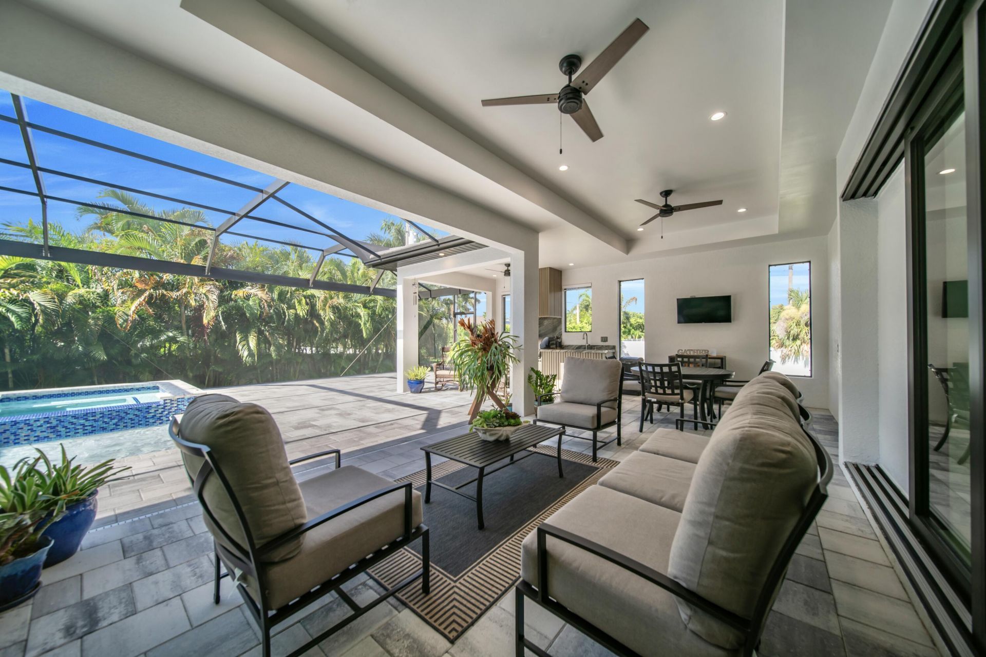 1735 SW 51st Terrace, Cape Coral, FL 33914 Photo