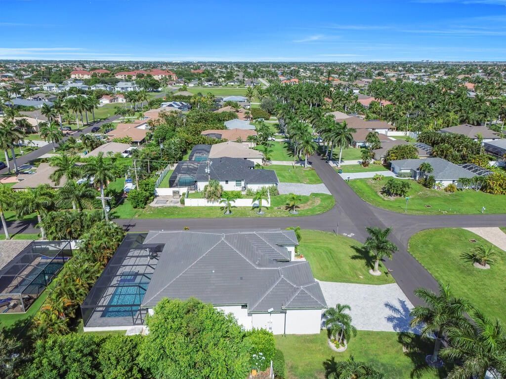 1735 SW 51st Terrace, Cape Coral, FL 33914 Photo