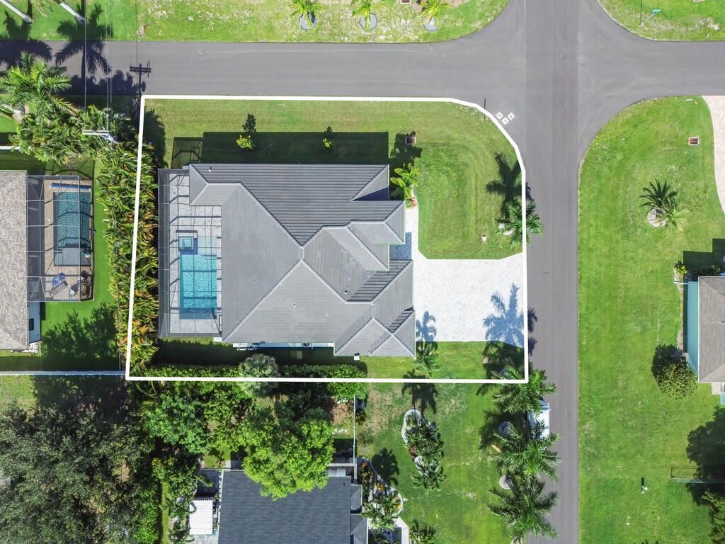 1735 SW 51st Terrace, Cape Coral, FL 33914 Photo