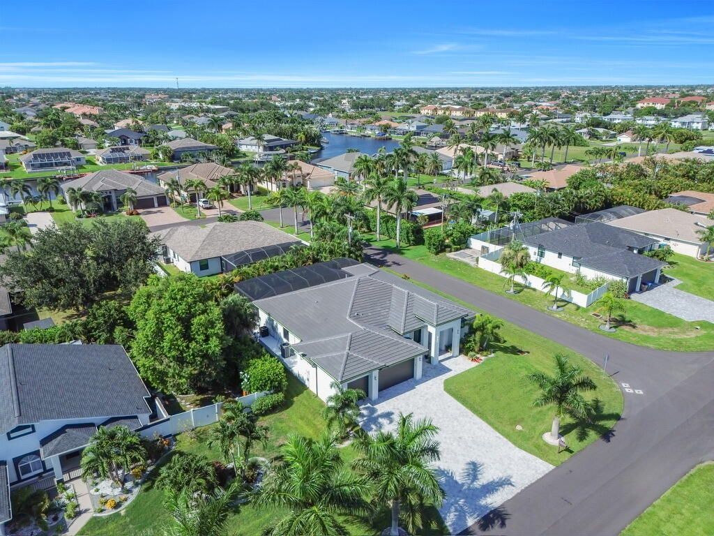 1735 SW 51st Terrace, Cape Coral, FL 33914 Photo
