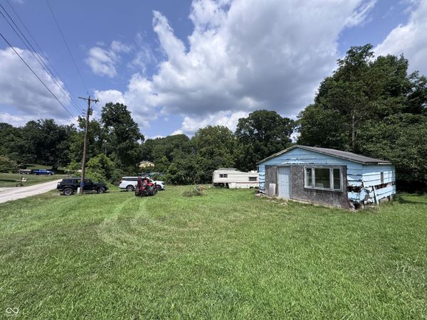 1612 N Lane Drive , Bloomington, IN 47404