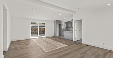130 Lofty View Drive, Sun Valley, NV 89433 Photo