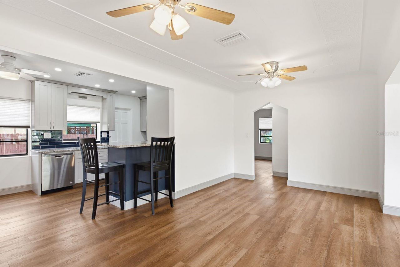 517 41st Avenue S, Saint Petersburg, FL 33705 Photo