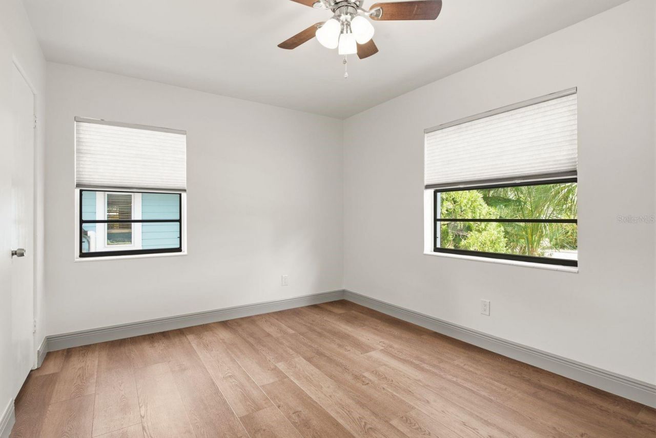 517 41st Avenue S, Saint Petersburg, FL 33705 Photo