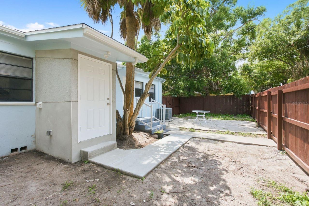 517 41st Avenue S, Saint Petersburg, FL 33705 Photo