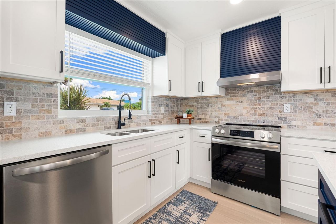 5004 Arlington Road, Palmetto, FL 34221 Photo