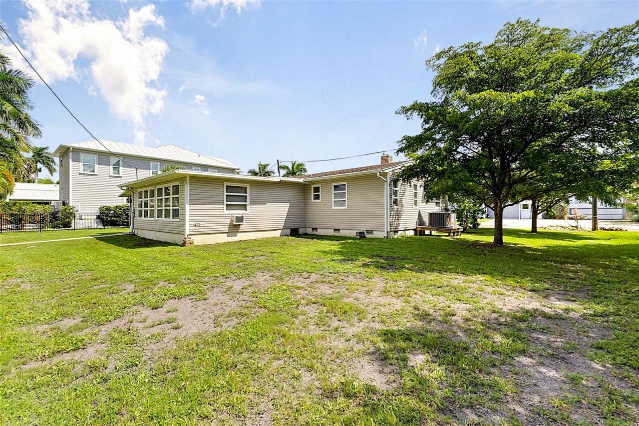 315 Durrance Street, Punta Gorda, FL 33950 Photo